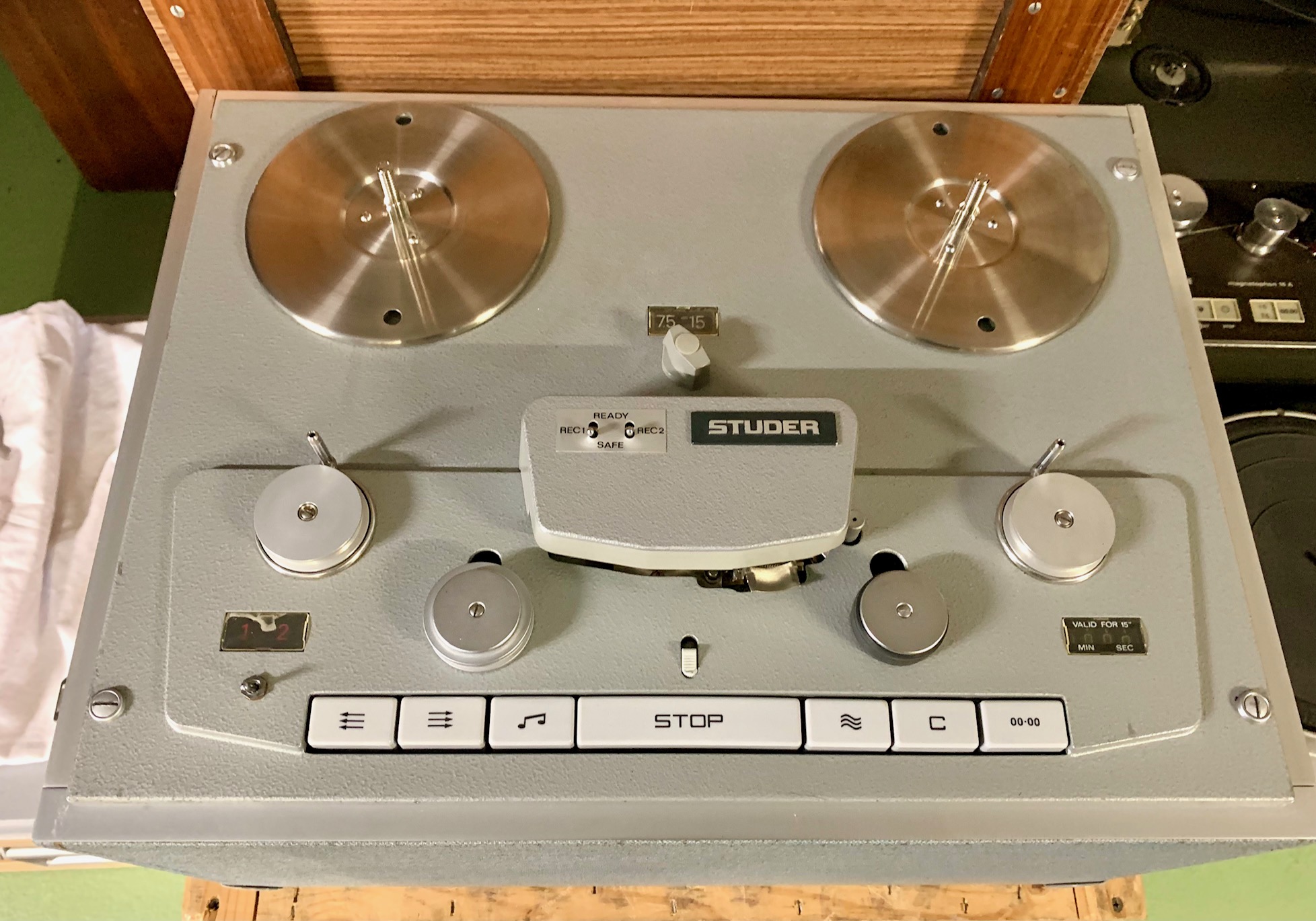 Studer A807 1