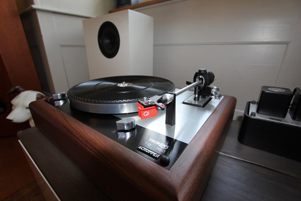 TD160 walnut 1